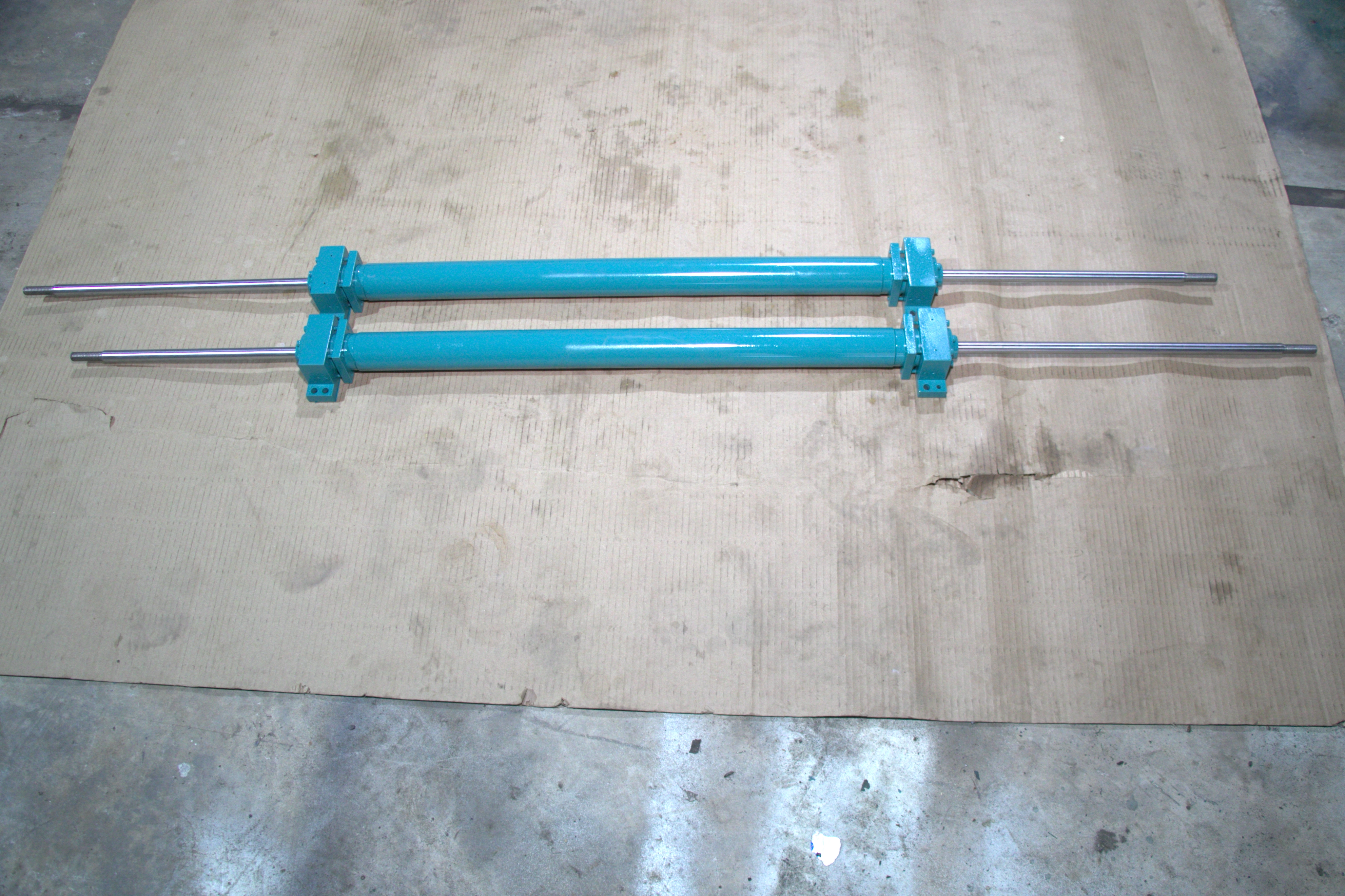Hydraulic cylinder — OM Engineers